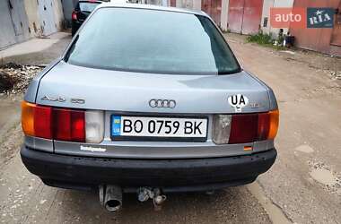 Седан Audi 80 1987 в 