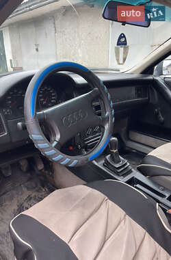Седан Audi 80 1987 в 