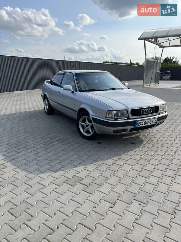 Седан Audi 80 1992 в Летичеве