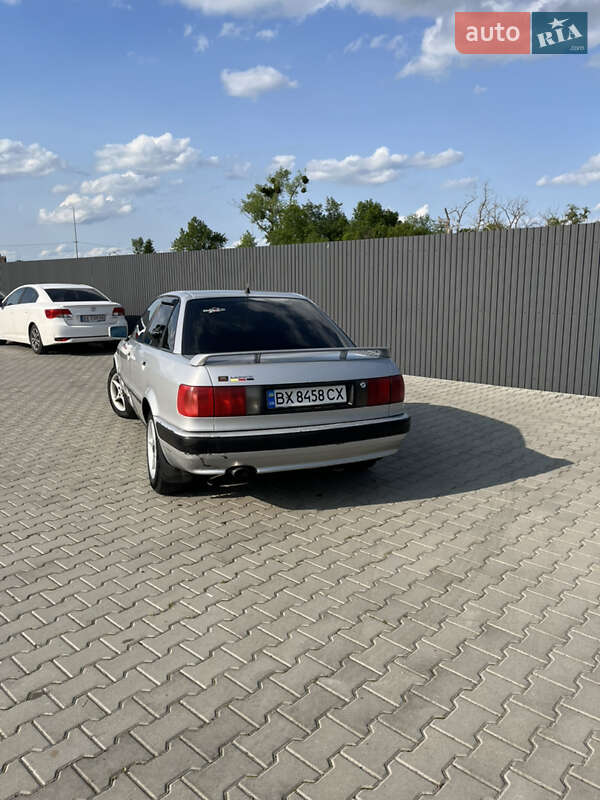 Седан Audi 80 1992 в Летичеве