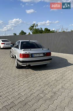 Седан Audi 80 1992 в 