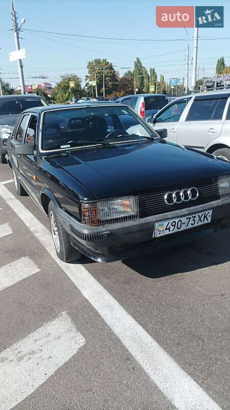 Седан Audi 80 1987 в 