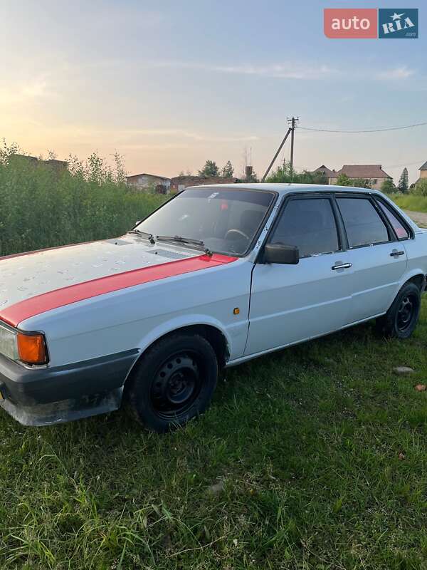 Седан Audi 80 1986 в Калуші