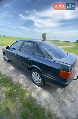 Седан Audi 80 1990 в 