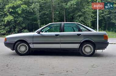Седан Audi 80 1987 в Кременце