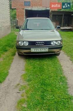 Седан Audi 80 1990 в Городке