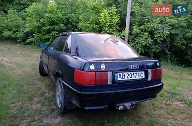 Седан Audi 80 1990 в 