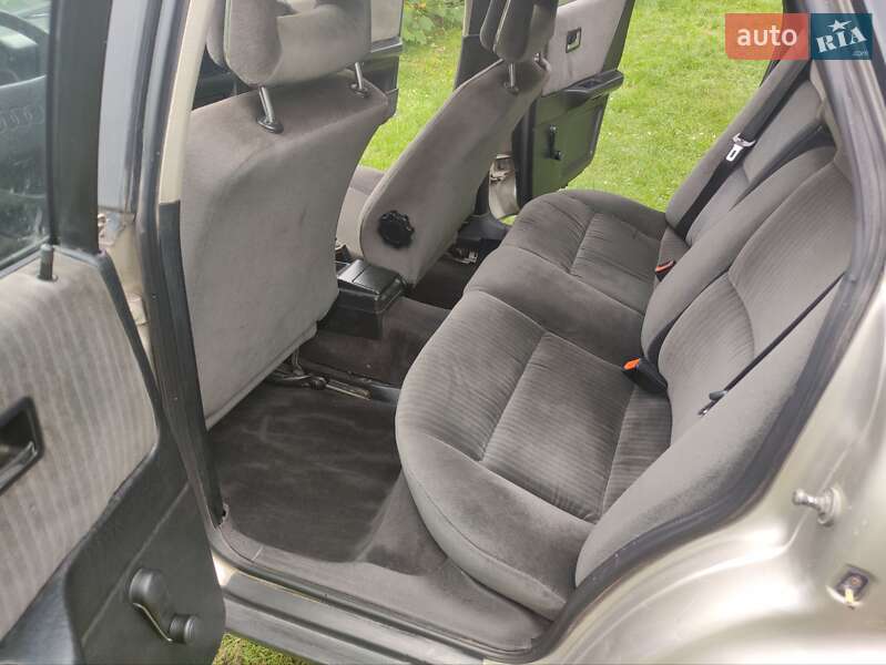 Седан Audi 80 1987 в Луцке фото 10 Седан Audi 80 1987 в Луцке