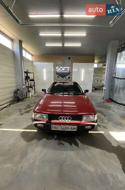 Седан Audi 80 1987 в 