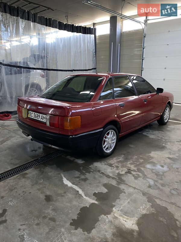 Седан Audi 80 1987 в Львові
