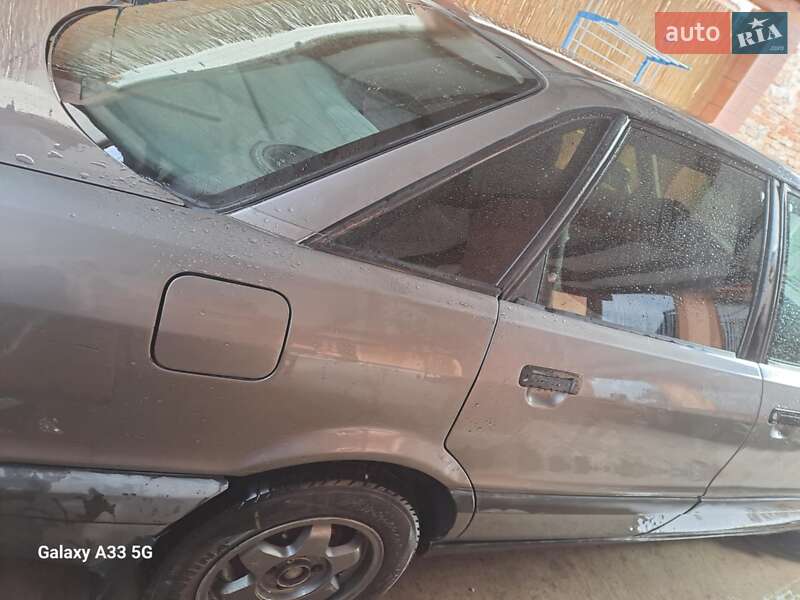 Седан Audi 80 1989 в Виноградове фото 7 Седан Audi 80 1989 в Виноградове