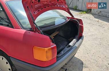 Седан Audi 80 1988 в Виннице