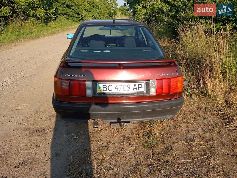 Седан Audi 80 1989 в Новом Ярычеве фото 3 Седан Audi 80 1989 в Новом Ярычеве