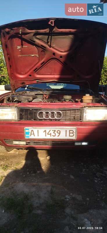 Седан Audi 80 1986 в Миронівці