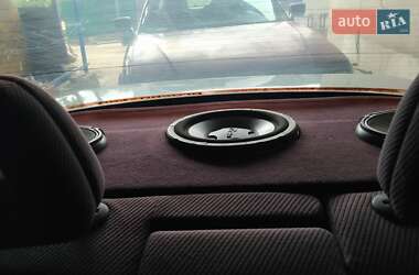 Седан Audi 80 1992 в 