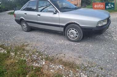 Седан Audi 80 1990 в 