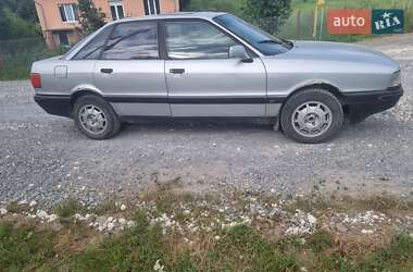 Седан Audi 80 1990 в 
