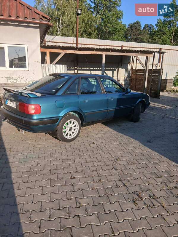 Седан Audi 80 1992 в Ровно