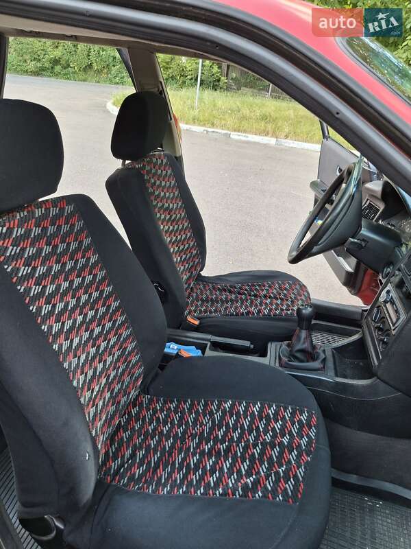 Седан Audi 80 1988 в Борисполе