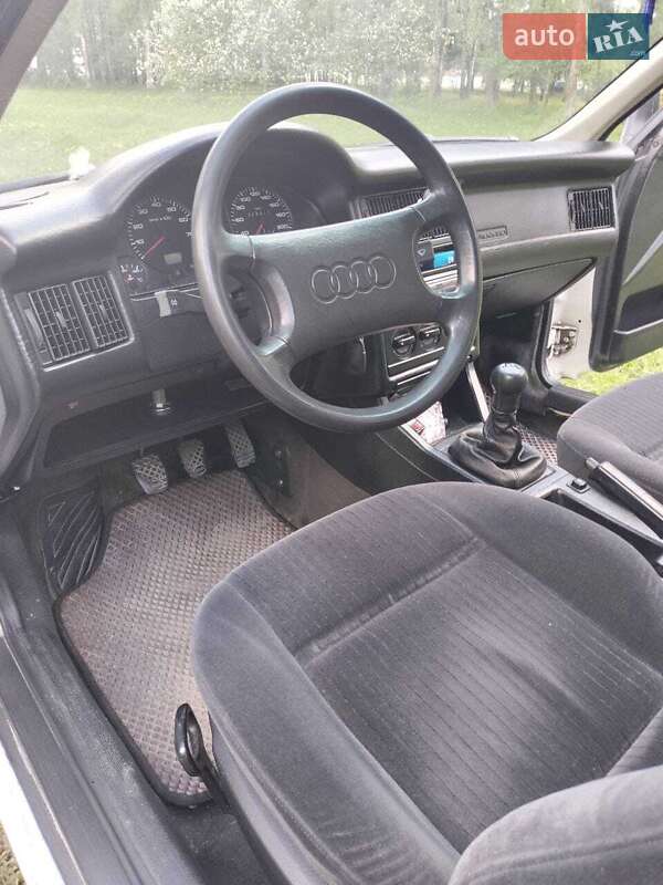 Седан Audi 80 1988 в Хмельницком