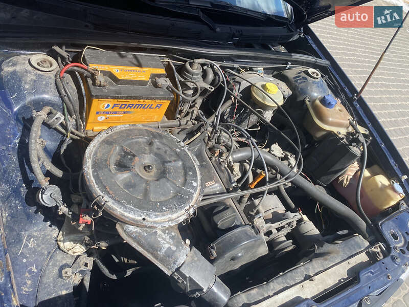 Седан Audi 80 1988 в Первомайську