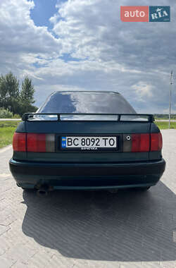 Седан Audi 80 1992 в 