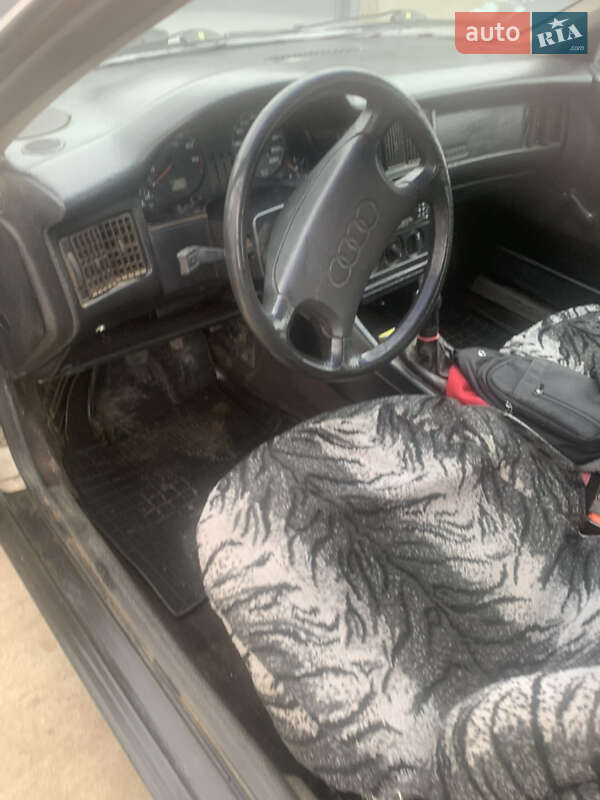 Седан Audi 80 1988 в Белгороде-Днестровском