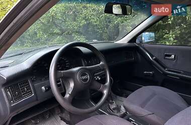 Универсал Audi 80 1993 в 