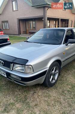 Седан Audi 80 1992 в Вараші