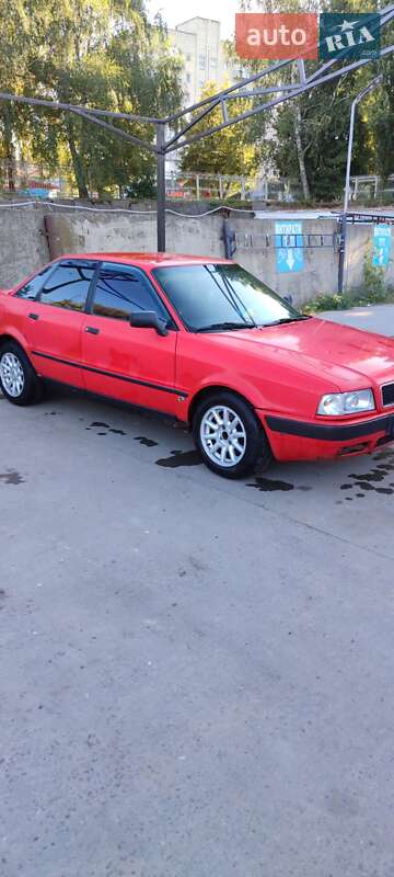 Седан Audi 80 1994 в Монастырище
