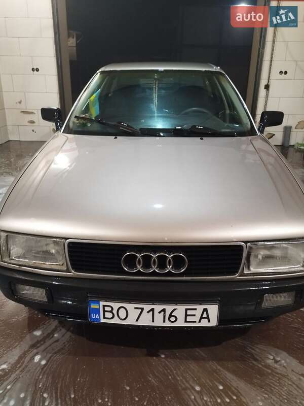 Седан Audi 80 1988 в Дружбе фото 5 Седан Audi 80 1988 в Дружбе