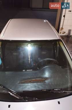 Седан Audi 80 1988 в 