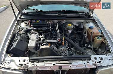 Седан Audi 80 1994 в 