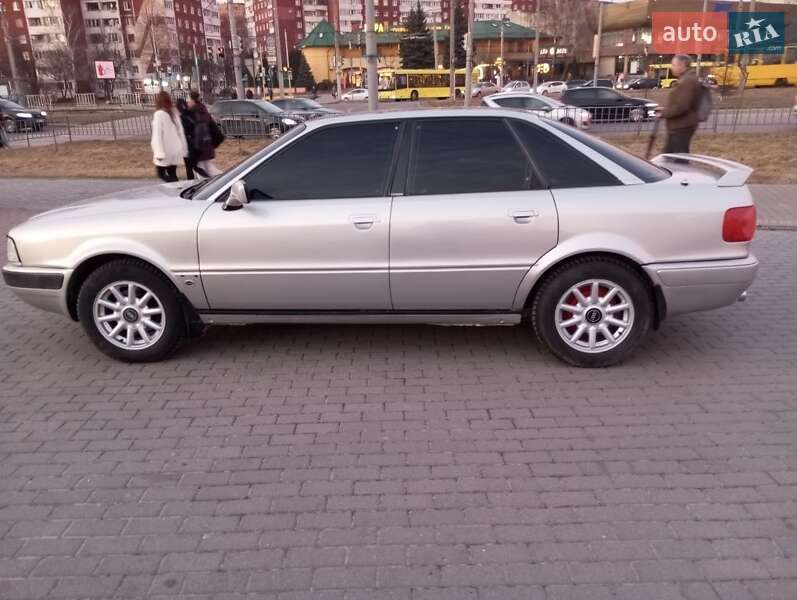 Седан Audi 80 1993 в Львове