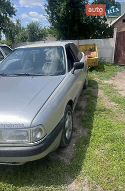 Седан Audi 80 1988 в Віті-Поштовій