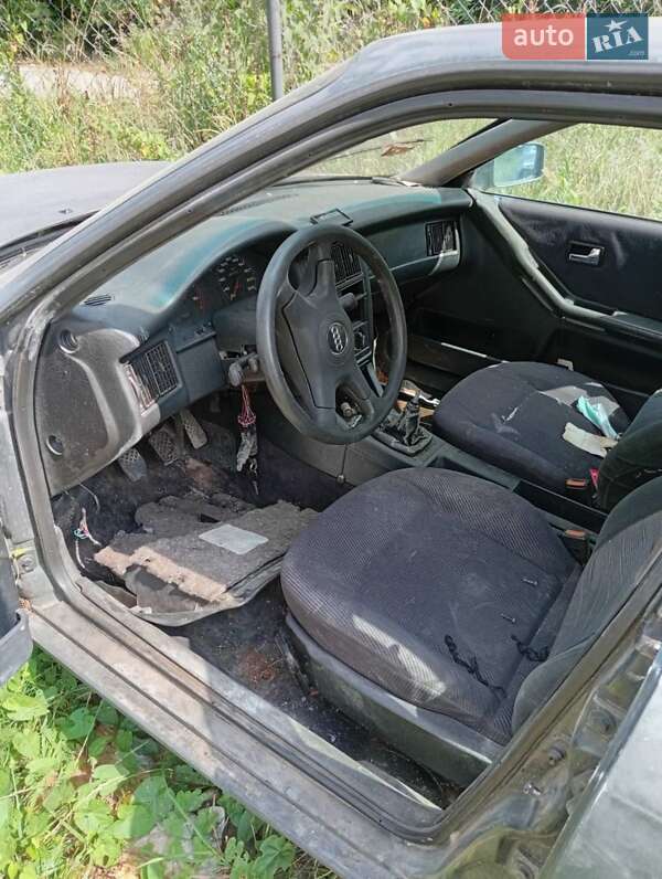 Седан Audi 80 1993 в Дрогобыче