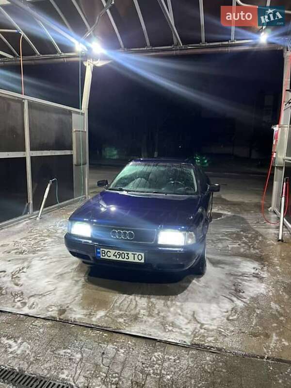 Седан Audi 80 1993 в Яворове