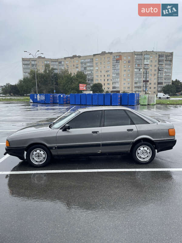 Седан Audi 80 1988 в Каменец-Подольском