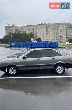 Седан Audi 80 1988 в 