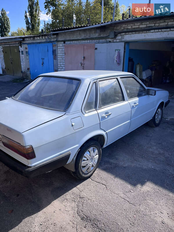 Седан Audi 80 1983 в Житомирі