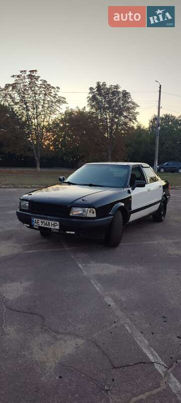 Седан Audi 80 1990 в Днепре