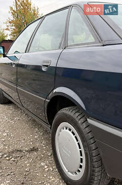 Седан Audi 80 1989 в 