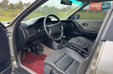 Седан Audi 80 1988 в 