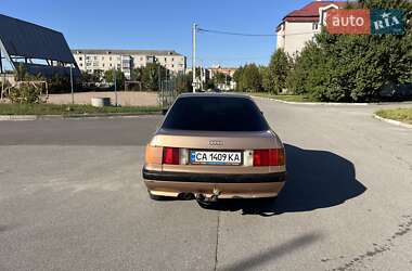 Седан Audi 80 1987 в 