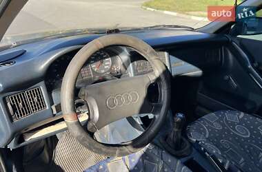 Седан Audi 80 1987 в 