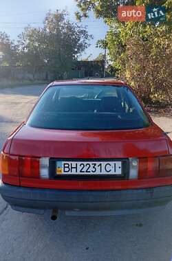 Седан Audi 80 1989 в Гайсине