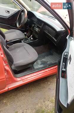 Седан Audi 80 1987 в Черновцах