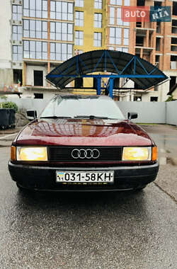 Седан Audi 80 1987 в Житомире