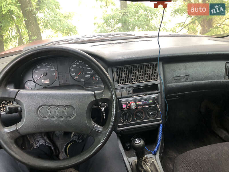 Седан Audi 80 1989 в Смеле фото Седан Audi 80 1989 в Смеле