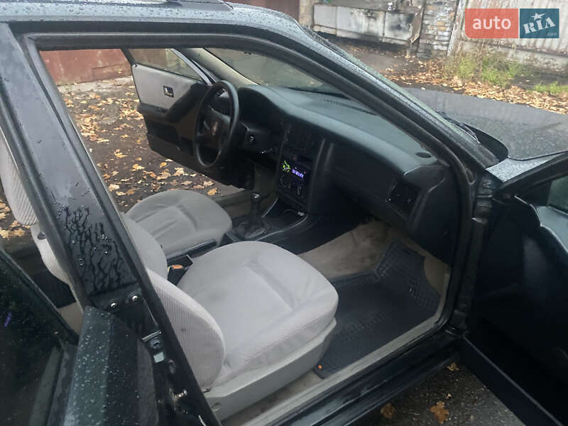 Універсал Audi 80 1993 в Києві